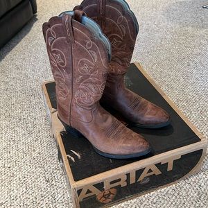 Ariat Cowboy Boots US 8.5 B